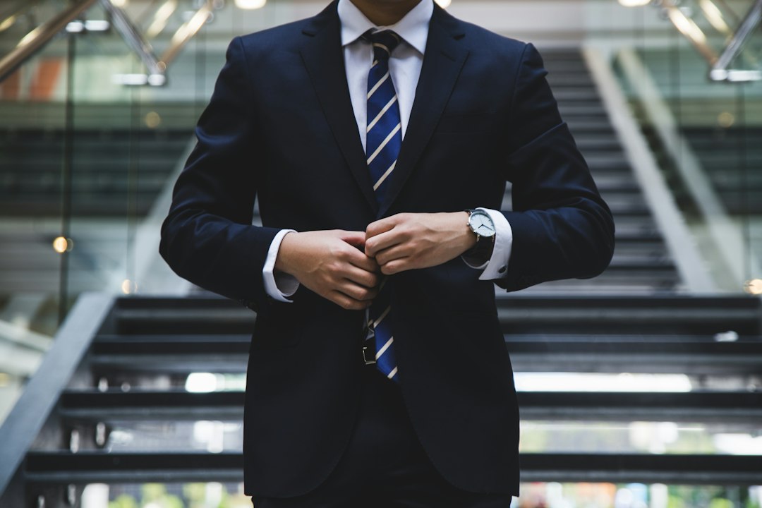 Leveraging Mid-Mile Logistics for D2C Success: Insights from FroGo Experts
